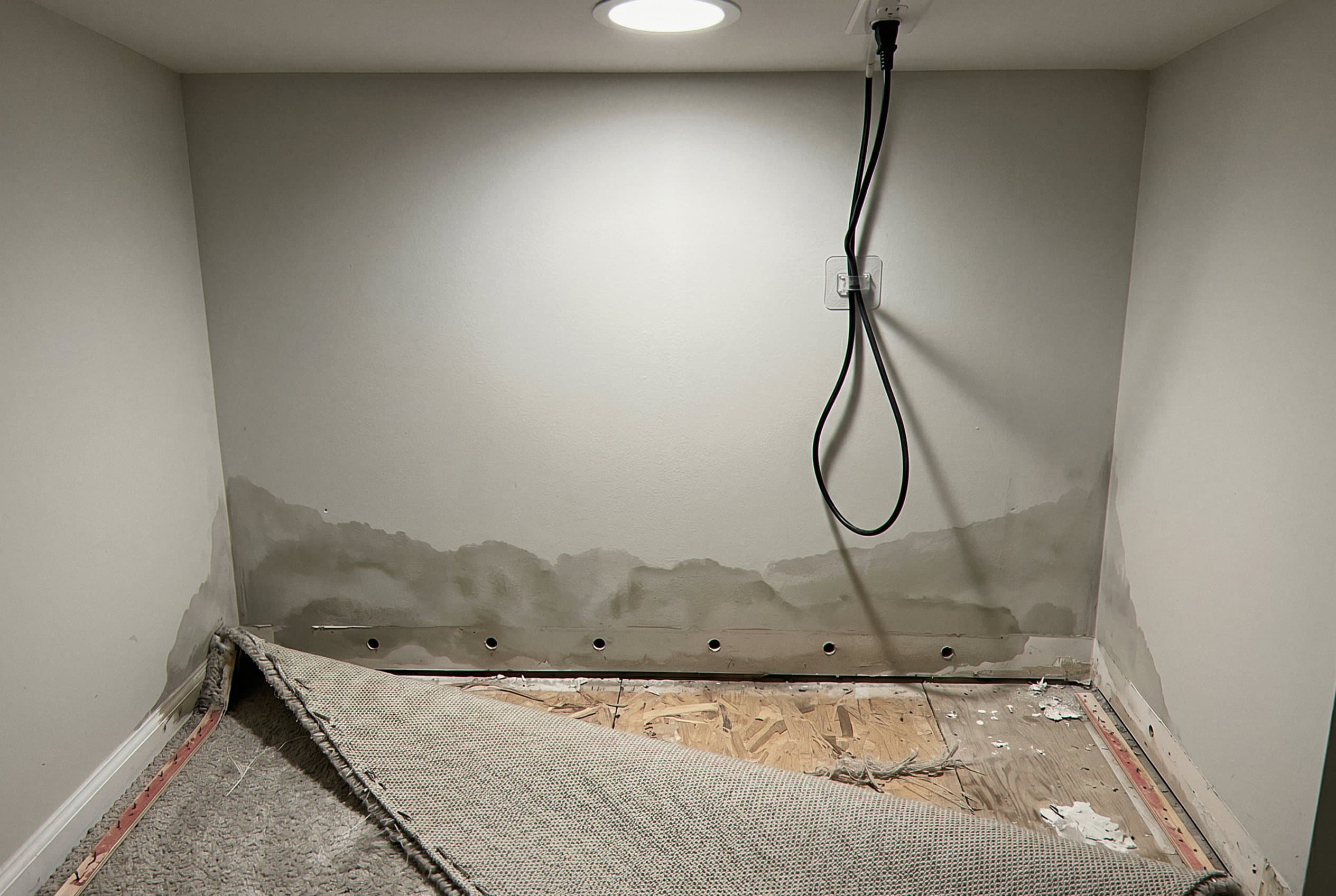 Wall cavity discolored by moisture damage